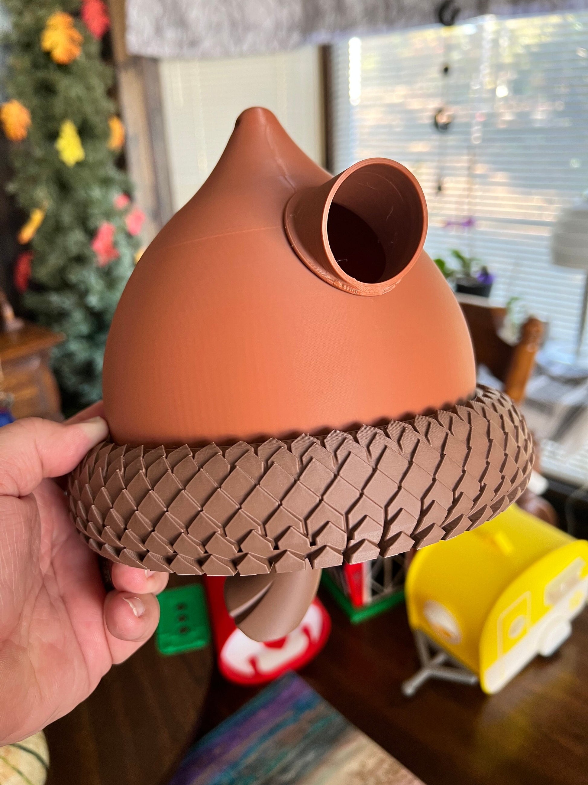 ACORN BIRDHOUSE - The Perfect Garden Attraction! - Free Shipping!